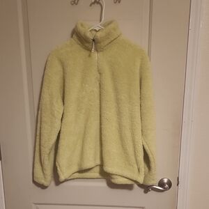 Cozy L. Green Fleece Pullover